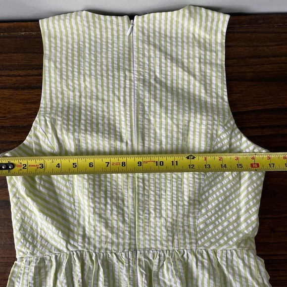 Crown & Ivy, size 8, green and white stripe seersucker mini knee length dress - Picture 6 of 8